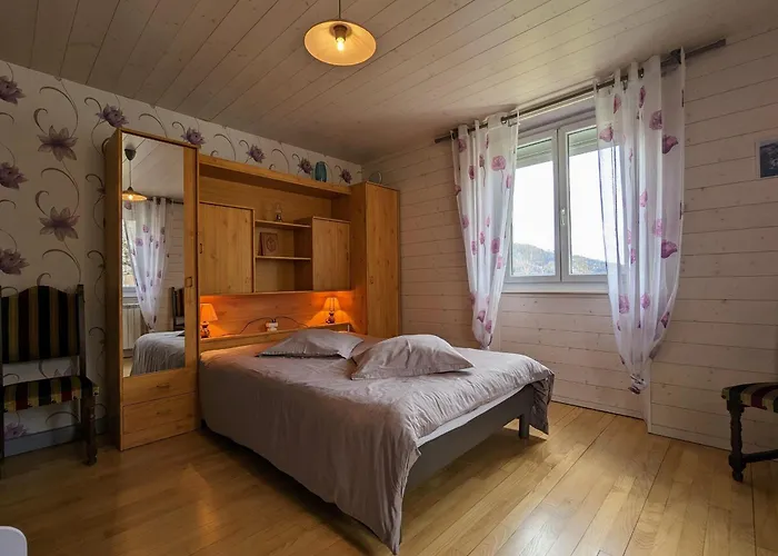 Spacieux En Ancienne Ferme Renovee, Ideal Pour Familles Et Amis - Proche Randos Et Sites Touristiques - Fr-1-589-6 度假居